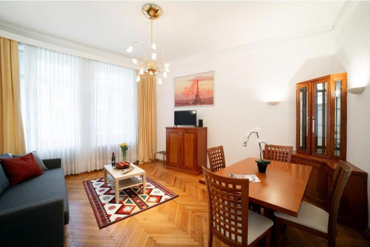 Apartamento Premium Classical With Free Parking