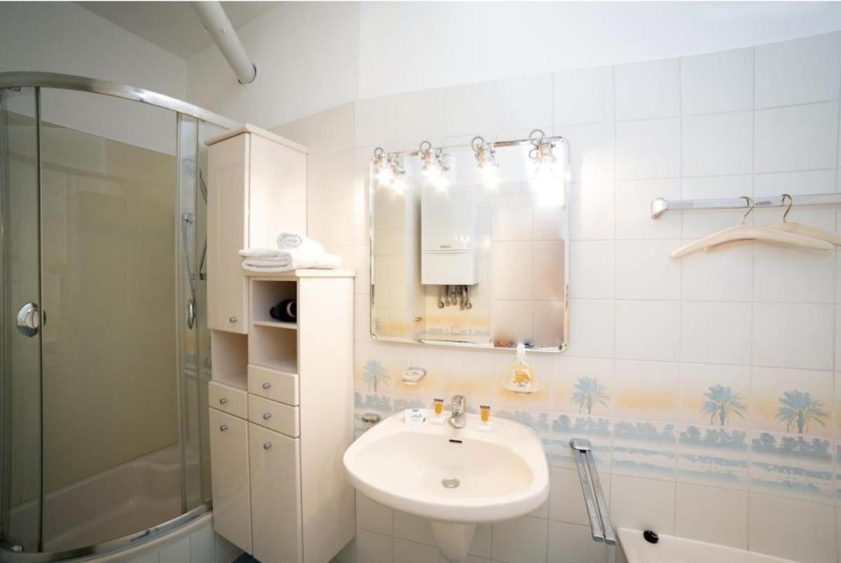 Premium Classical With Free Parking Apartamento Viena